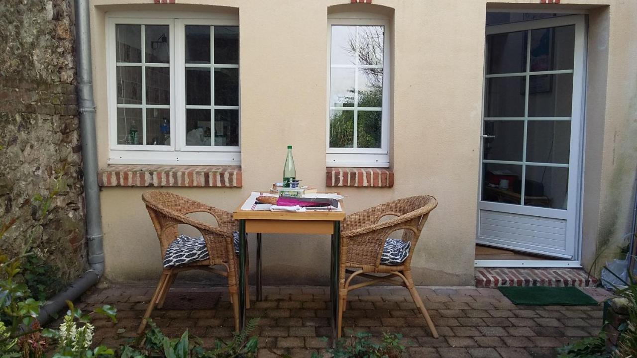 La Cabane Du Petit Matelot 翁弗勒尔 外观 照片