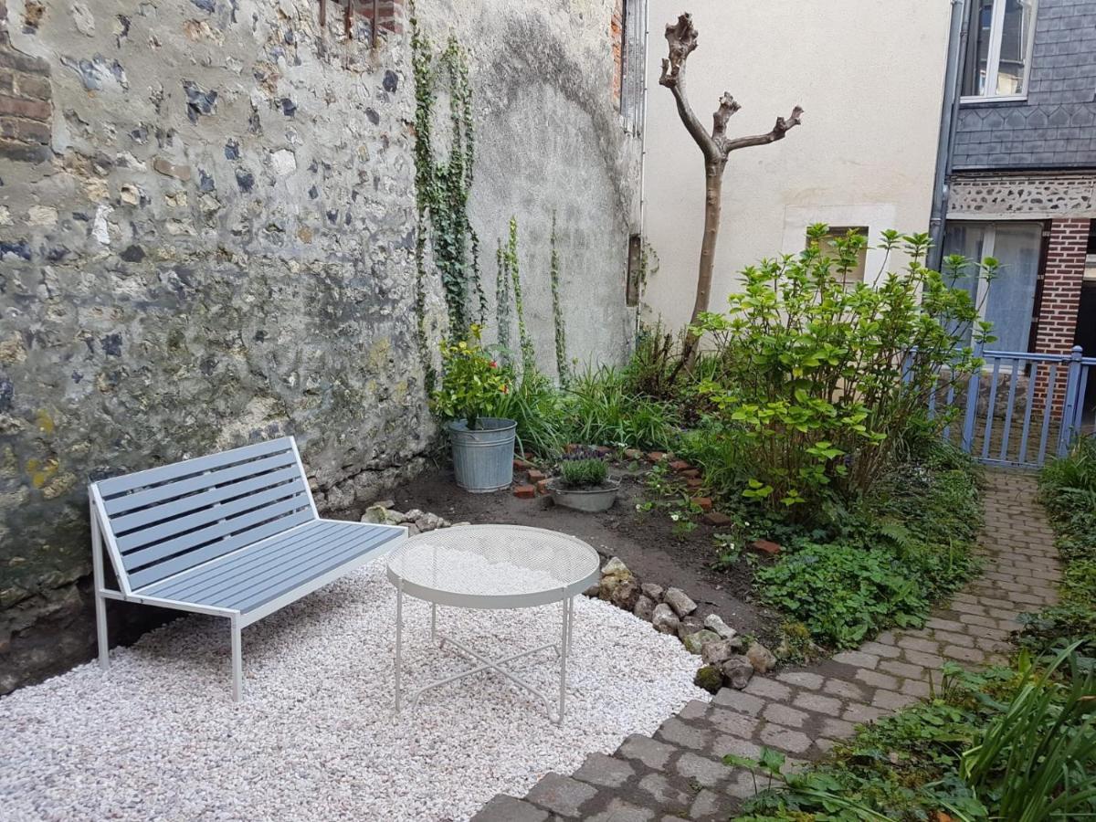 La Cabane Du Petit Matelot 翁弗勒尔 外观 照片